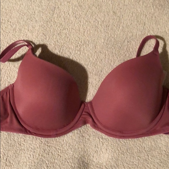 PINK Victoria's Secret Other - Like New PINK Victoria’s Secret bra